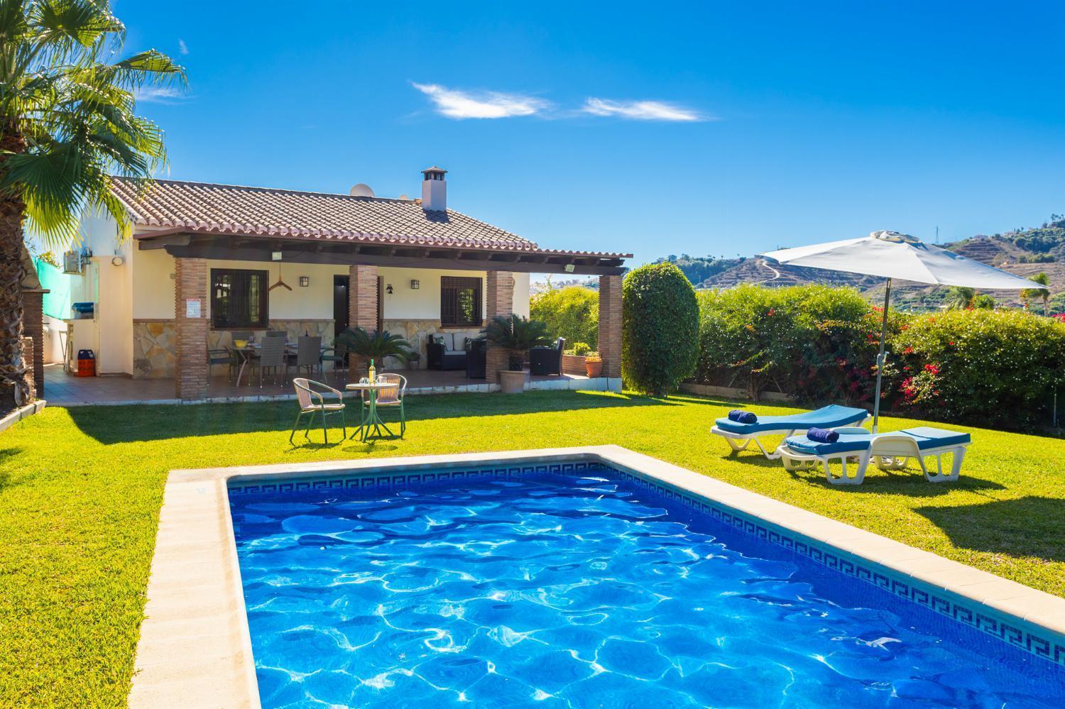 Villa Loli Imaroga One Nerja Ngoại thất bức ảnh